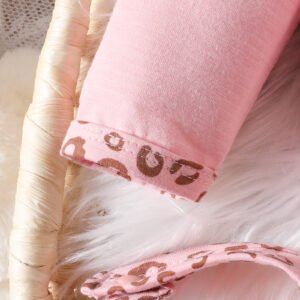 New Baby Pink Crawling Suit Set for Girls, featuring a long-sleeved top with a cute cat expression and leopard-print footed pants. - Image 5