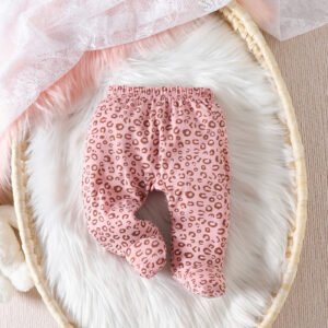 New Baby Pink Crawling Suit Set for Girls, featuring a long-sleeved top with a cute cat expression and leopard-print footed pants. - Image 9