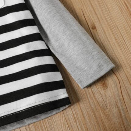 Toddler Boy Stripe Splice Chest Pocket Decor Long-sleeve Tee - Image 6