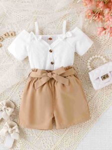 Children's clothes  girls spring and summer suspenders, cute bows, V-neck short-sleeved shorts, two-piece children's suit - Image 2