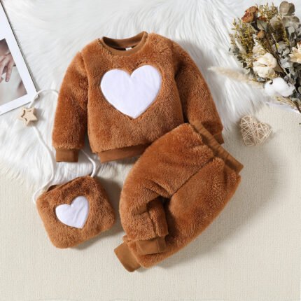 Children's clothing new baby girl two-piece love sweatshirt plush trousers set girls' clothing - Image 2