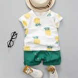 Pineapple Print Short-sleeve Tee And Shorts Set