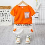 2pcs Toddler Boy Trendy Letter Print Tee And Shorts Set