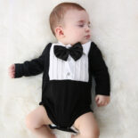 Spring and Autumn Clothes Boy Baby Gentleman Clothes Black and White Stitching Color Long Sleeve Fake Two Pieces Baby Oneies Crawling Clothes