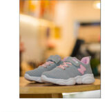 Spring and Autumn Children's Sneakers, Bow Girls' Shoes, Breathable Flying Weaving, Primary School Shoes, Running Shoes, Small, Medium and Large Children's Shoes - Image 7