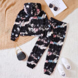 Children's Clothing Middle-aged Girls Autumn and Winter Graffiti Hoodie Hoodie Trousers Set - Image 2