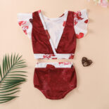 Baby Girl Set Open Back Flying Sleeve Love Print Top + Red Shorts - Image 3
