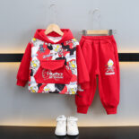 Boys camouflage Ultraman set spring and autumn outfit new children's hooded sports two-piece set for small and medium-sized children - Image 2