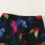 Girls leggings wear small and medium-sized children's pants in spring and autumn, girls wear multiple strips, solid color butterfly print, long pants - Image 3