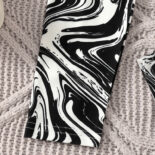 Girls leggings spring and autumn new baby girls casual fashion stretch full print liquid pattern long pants - Image 4