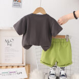 Children's clothing summer new boys, girls, babies and toddlers, baby children's suits, cartoon short-sleeved suits, two-piece suits - Image 2