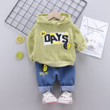 Spring Autumn Hooded Pullover Cartoon Version Boys Alphabet Casual Jeans Fashion Sweatshirt Two-Piece Set - Image 4