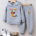 Girls' fashion sweatshirt two-piece letter E print children's girls autumn and winter velvet top set - Image 3