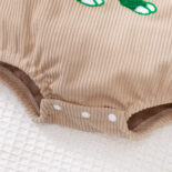 Cross-border infant neutral corduroy dinosaur towel embroidered suspender Ha Yi E2425 - Image 4