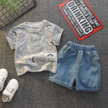 Summer children's new suit baby dinosaur crew neck t-shirt denim shorts fashion children's clothes - Image 3