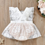 Summer new embroidered lace camisole for newborns, baby triangle clothes - Image 2