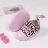 New canvas shoes toddler shoes baby shoes leopard print velcro PU soft sole anti slip baby shoes