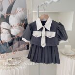 Girls' popular children's style daughter celebrity college style pleated skirt suit skirt - Image 2