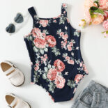 Baby girl summer new bag fart clothes triangle hayi newborn print vest crawling clothes baby onesies foreign trade - Image 2