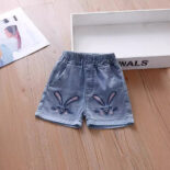 Girls' summer denim cropped pants, girls' bunny baggy shorts, children's casual pants, children's versatile pants - Image 4