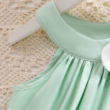 New girls summer fashion suits, halterneck three-dimensional flower tops, solid color shorts - Image 5