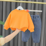 Baby autumn suit new boy cartoon long sleeve two-piece set children's girl suit - Image 4