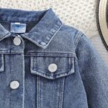 Girls denim jacket new 0-3 years old clothes spring and autumn clothes children's autumn letter tops - Image 5