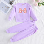 Girls' suit two-piece set version of fashion style new spring and autumn children's sweatshirt girls spring and autumn trend - Image 2
