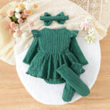 Autumn and winter new newborn baby round neck solid color small twist one-piece dress + head estimate socks - Image 4