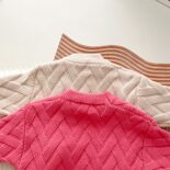 Girls' sweater skirt autumn and winter new solid color rabbit head knitted two-piece set baby girl reverse collar long sleeve - Image 6