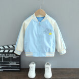 Girls' spring coat new children's baseball jersey jacket top spring and autumn atmosphere middle and big children's windbreaker version - Image 4