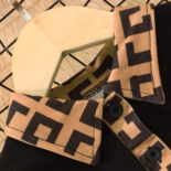 The new long-sleeved contrasting stitching set for small and medium-sized children is sent on behalf of the family - Image 3