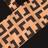 The new long-sleeved contrasting stitching set for small and medium-sized children is sent on behalf of the family - Image 5