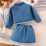 Spring and autumn children's set lapel star patch long sleeve denim jacket short skirt set - Image 3