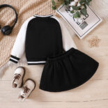 Autumn New Girls' Suits Autumn Clothes Medium and Older Children's Casual Western Alphabet Sweatshirts Short Skirt Fashion Two-Piece Set - Image 3