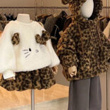 Girl's sweet cat thickened fur sweatshirt autumn and winter new fleece leopard print shorts fashion set - Image 2